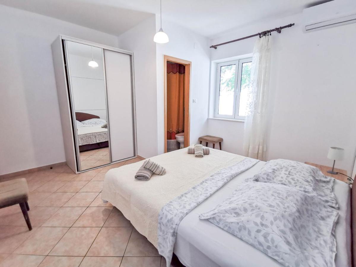 Apartments Patrick Baška Voda المظهر الخارجي الصورة